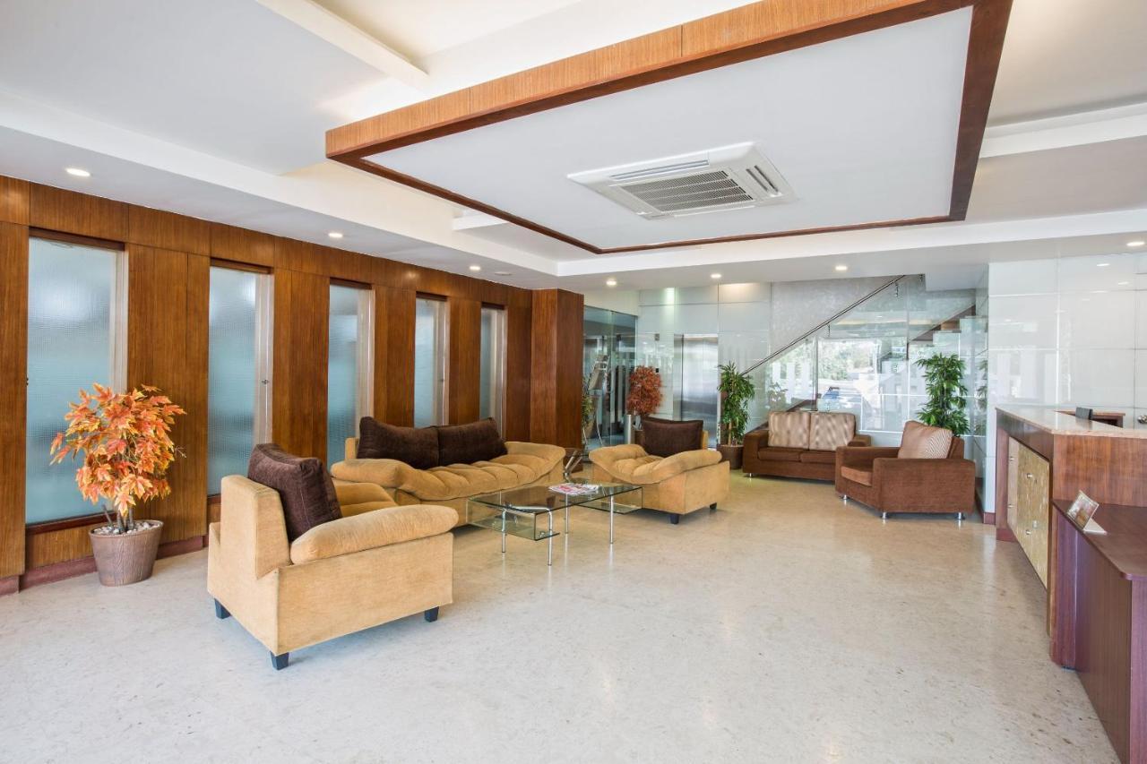 The Castello Residency Hotel Coimbatore Exterior foto